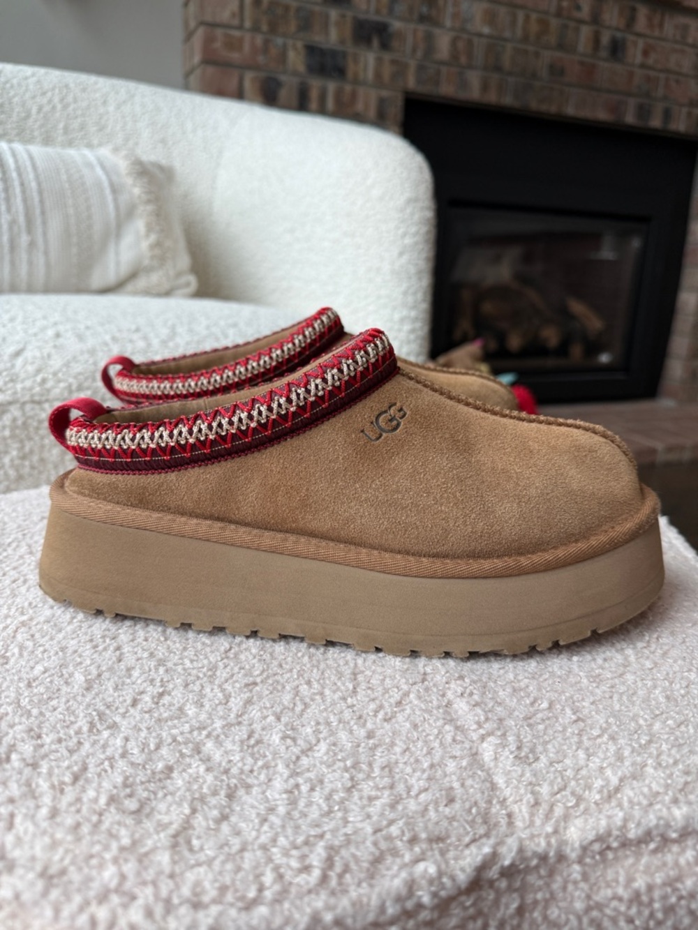 UGG Tazz II Chestnut Size 7 EUC - Picture 12 of 17